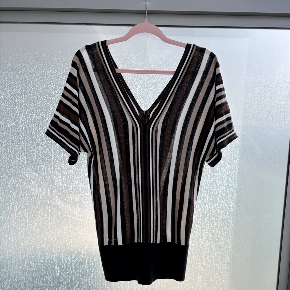 Suzy Shier | Striped V-Neck Short Sleeve Top